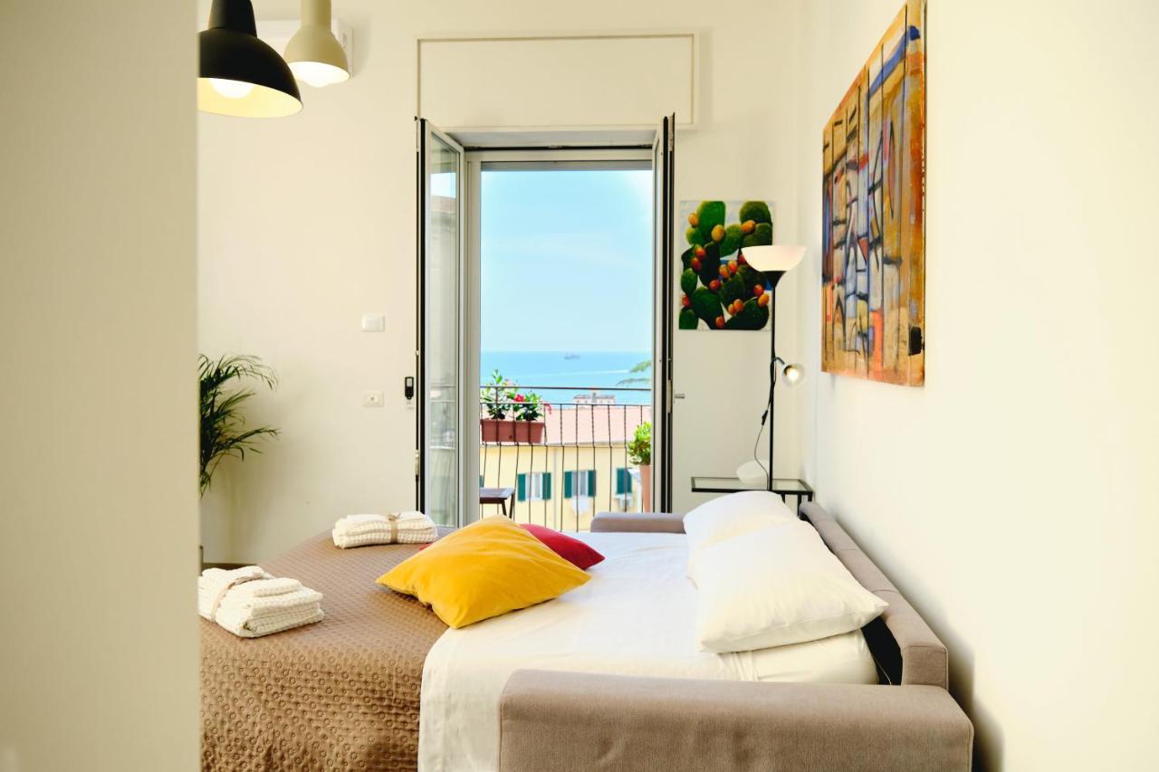 Riflessi DaMare Room&Apartment Salerno Esterno foto